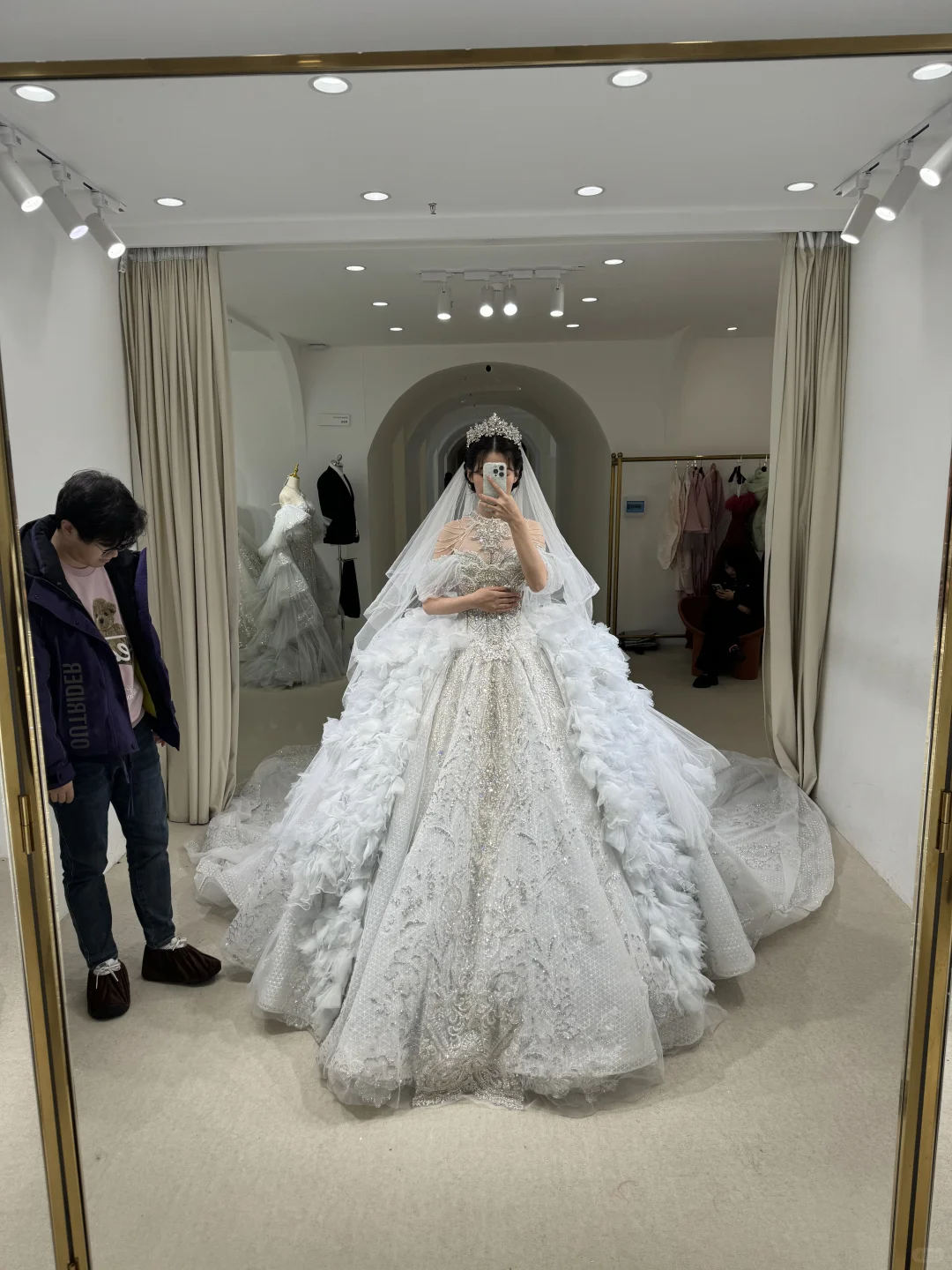 Timeless Ball Gown Off The Shoulder Satin Tulle Sequin Beaded With Veil Long Wedding Dresses C3905
