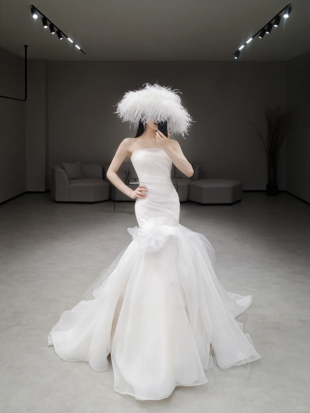 Chic Mermaid Strapless Tulle Long Wedding Dresses C4185