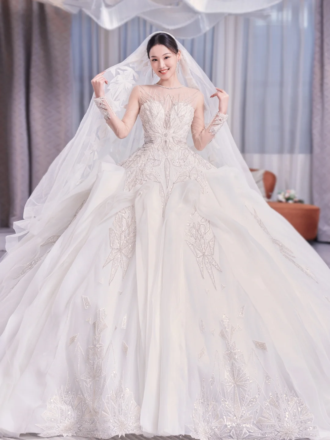 Timeless  Ball Gown Tulle Lace Long Sleeves With Veil Long Wedding Dresses C4211