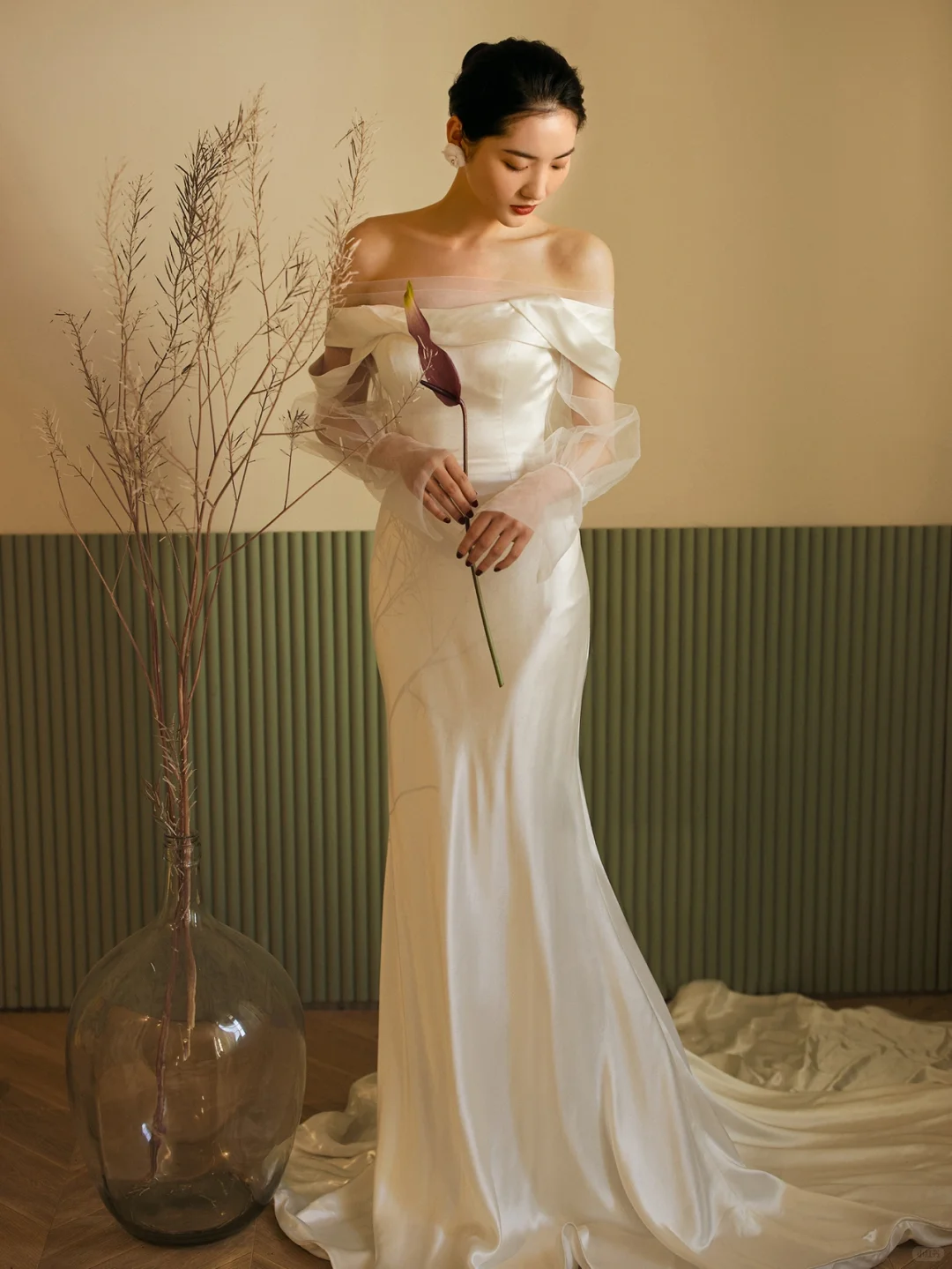 Chic Mermaid Off The Shoulder Satin Tulle Long Sleeves Long Wedding Dresses C4218