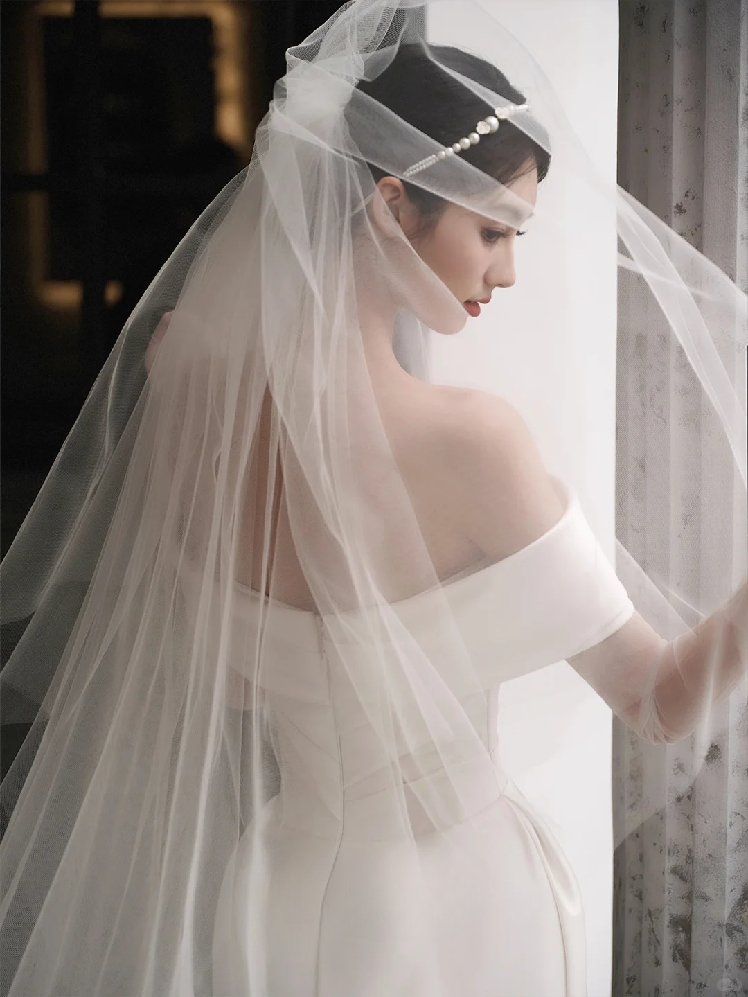 Elegant Mermaid Off The Shoulder Satin Tulle With Veil Long Wedding Dresses C4283