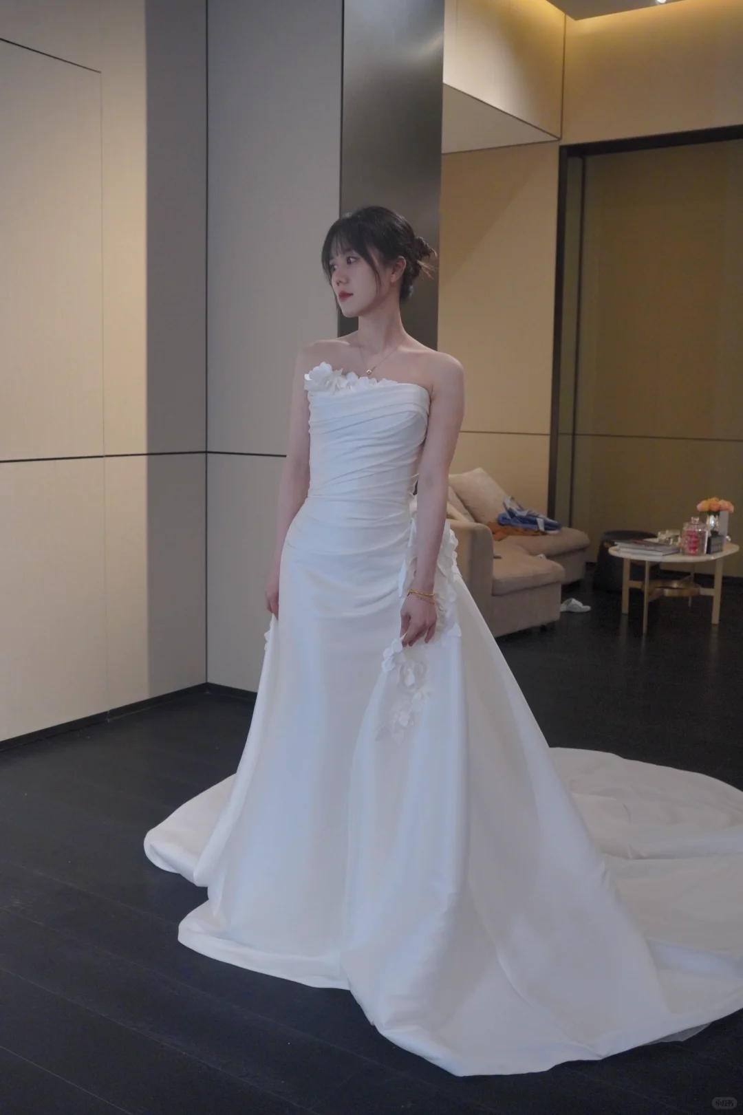 Elegant Mermaid Strapless Satin Applique Long Wedding Dresses C4298