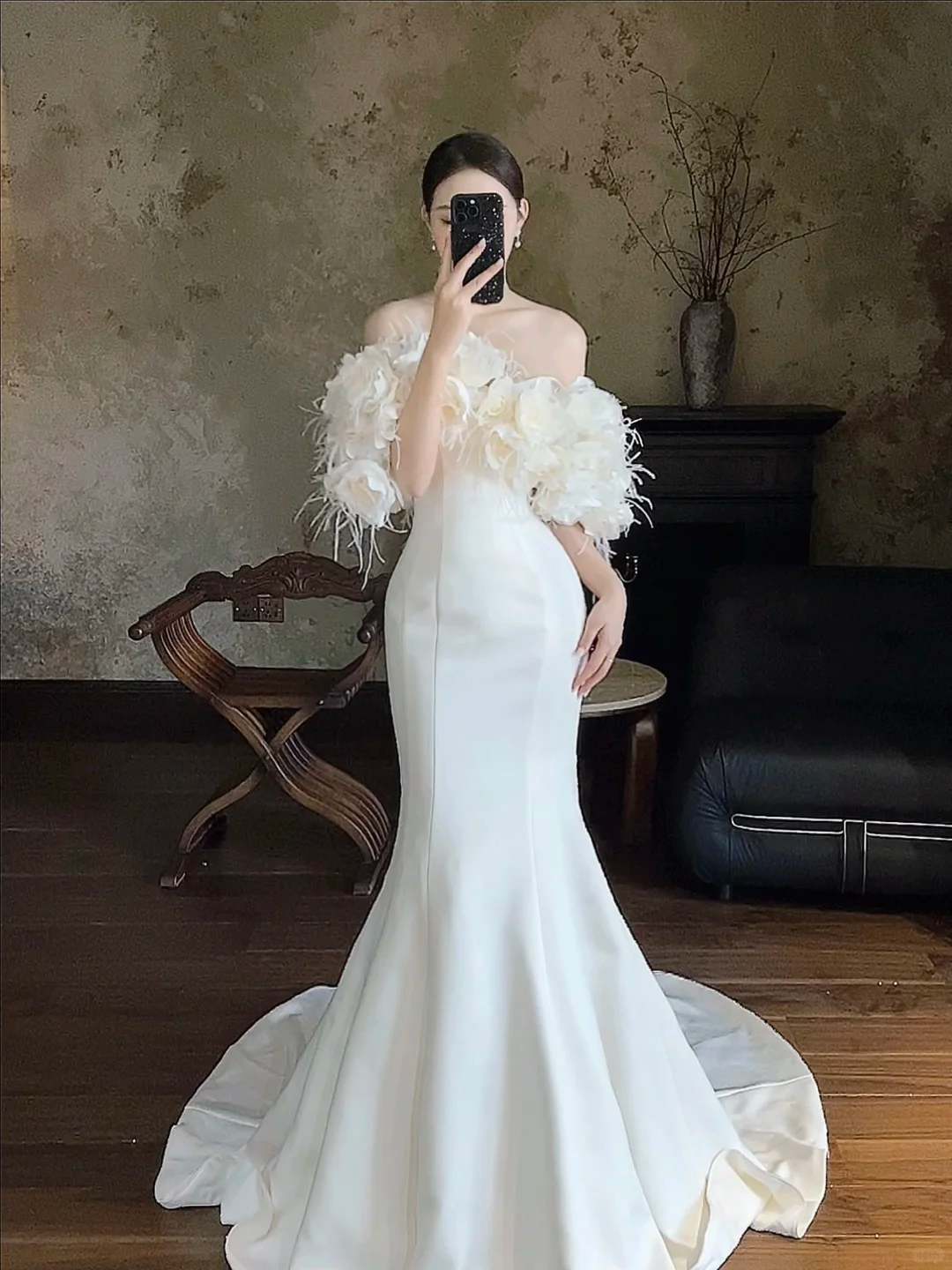 Unique Mermaid Off The Shoulder Satin Applique Long Wedding Dresses C4311