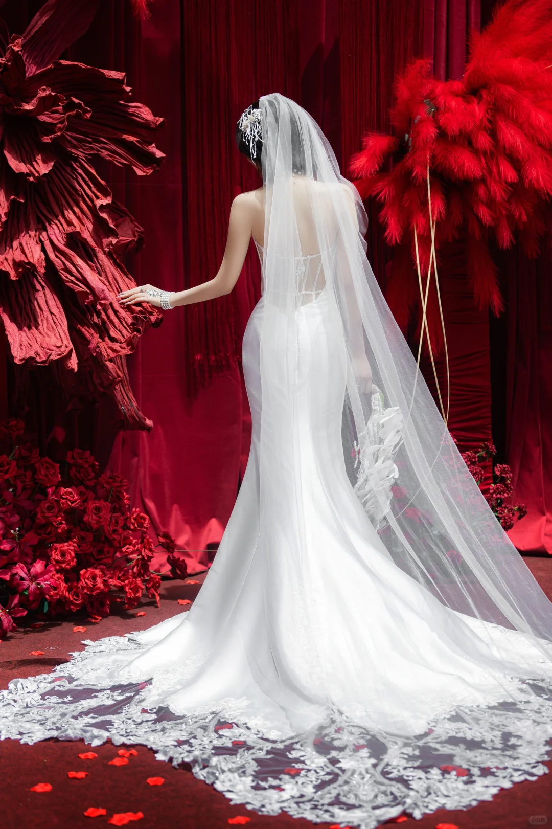 Dreamy Mermaid Strapless Satin With Veil Long Wedding Dresses C4315