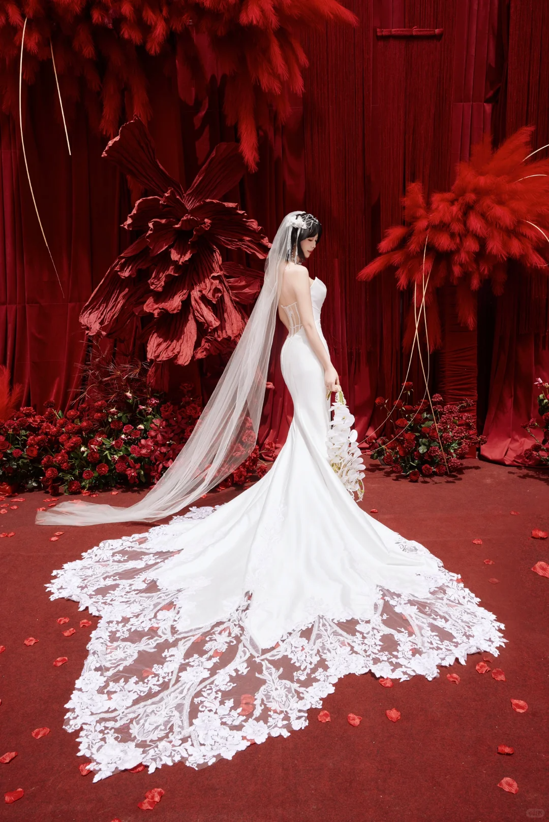 Dreamy Mermaid Strapless Satin With Veil Long Wedding Dresses C4315