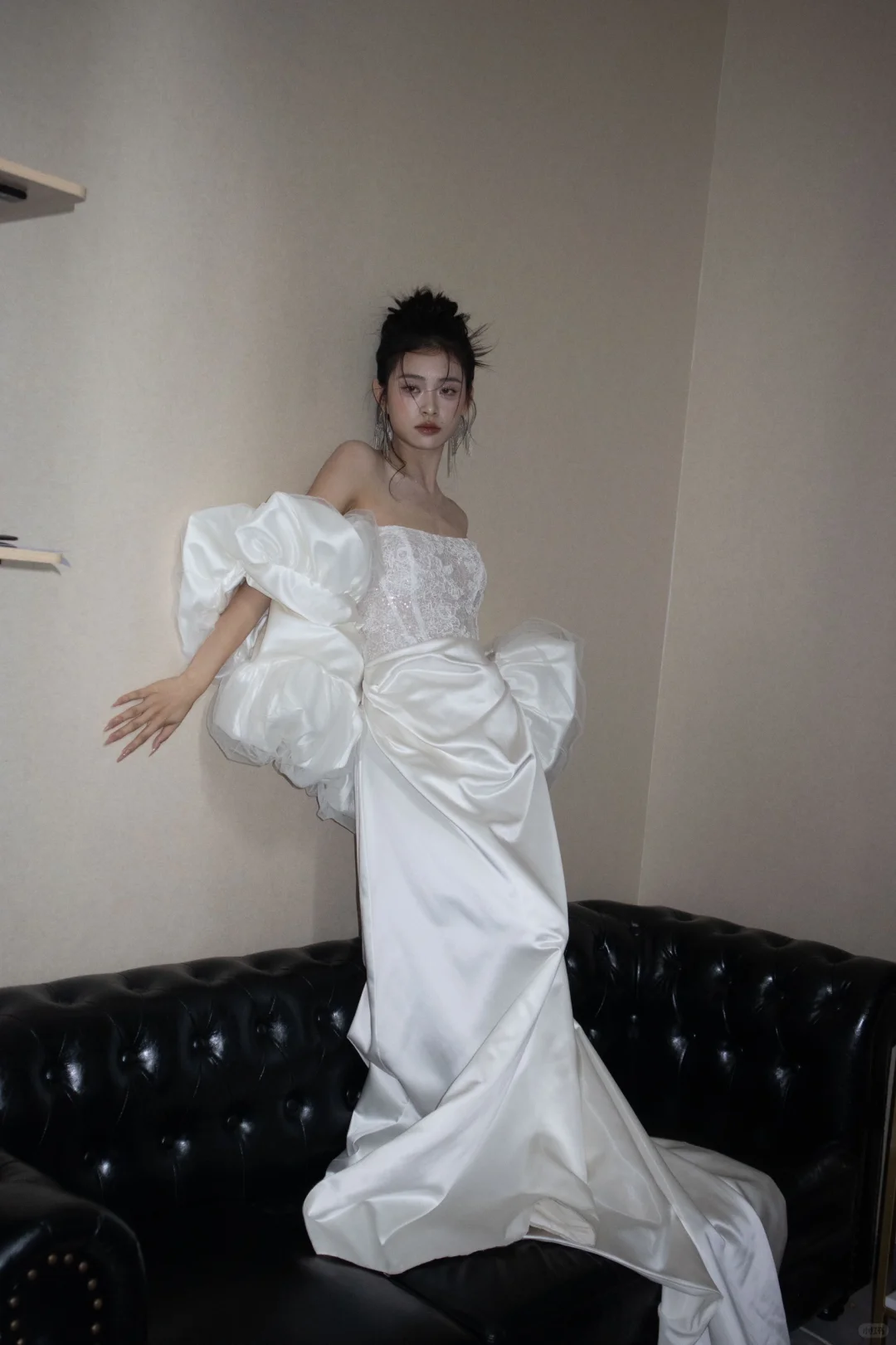 Elegant Mermaid Strapless Satin Lace Sequin Long Wedding Dresses C4318