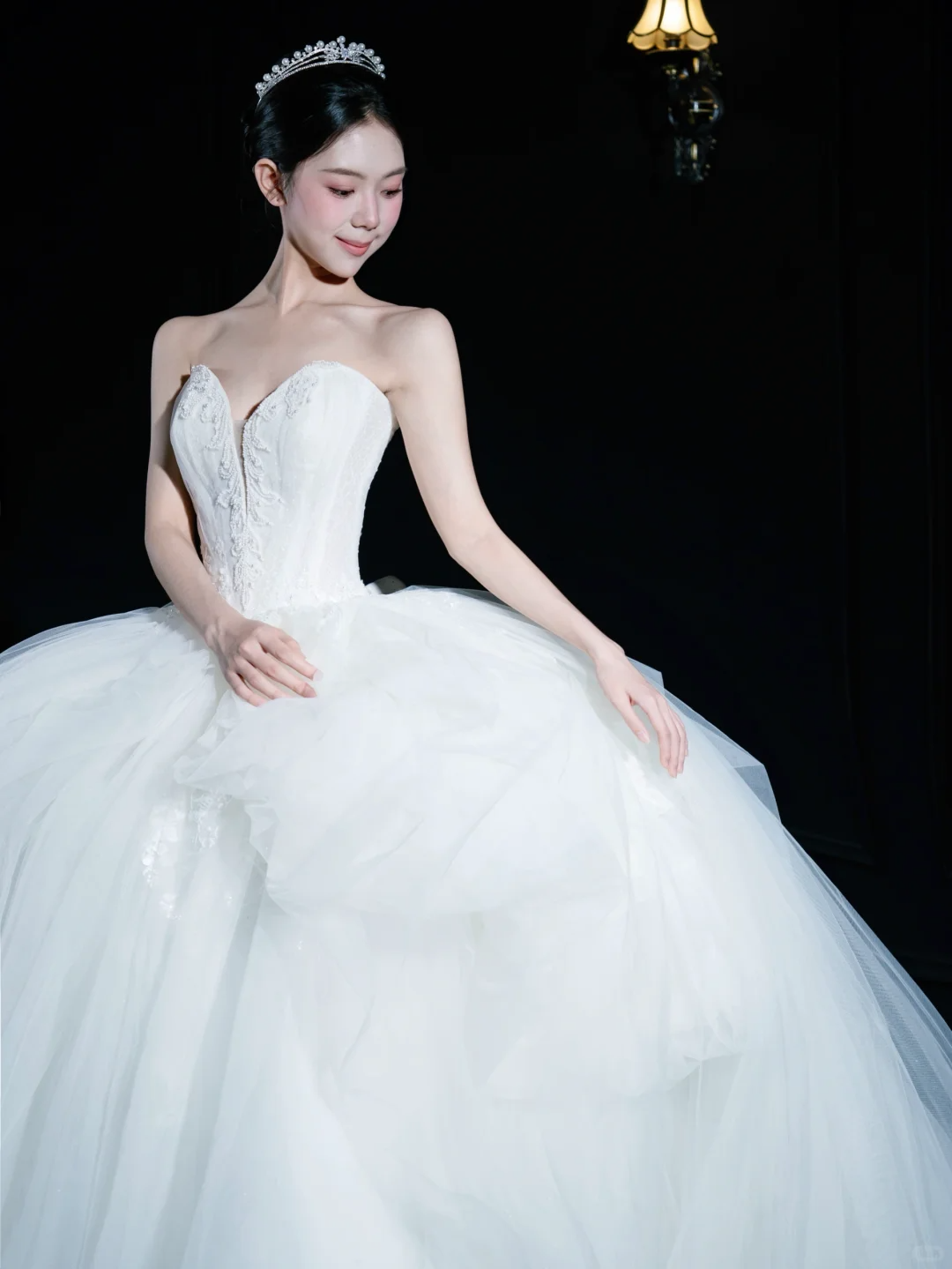 Timeless Ball Gown Strapless Satin Tulle Long Wedding Dresses C4322