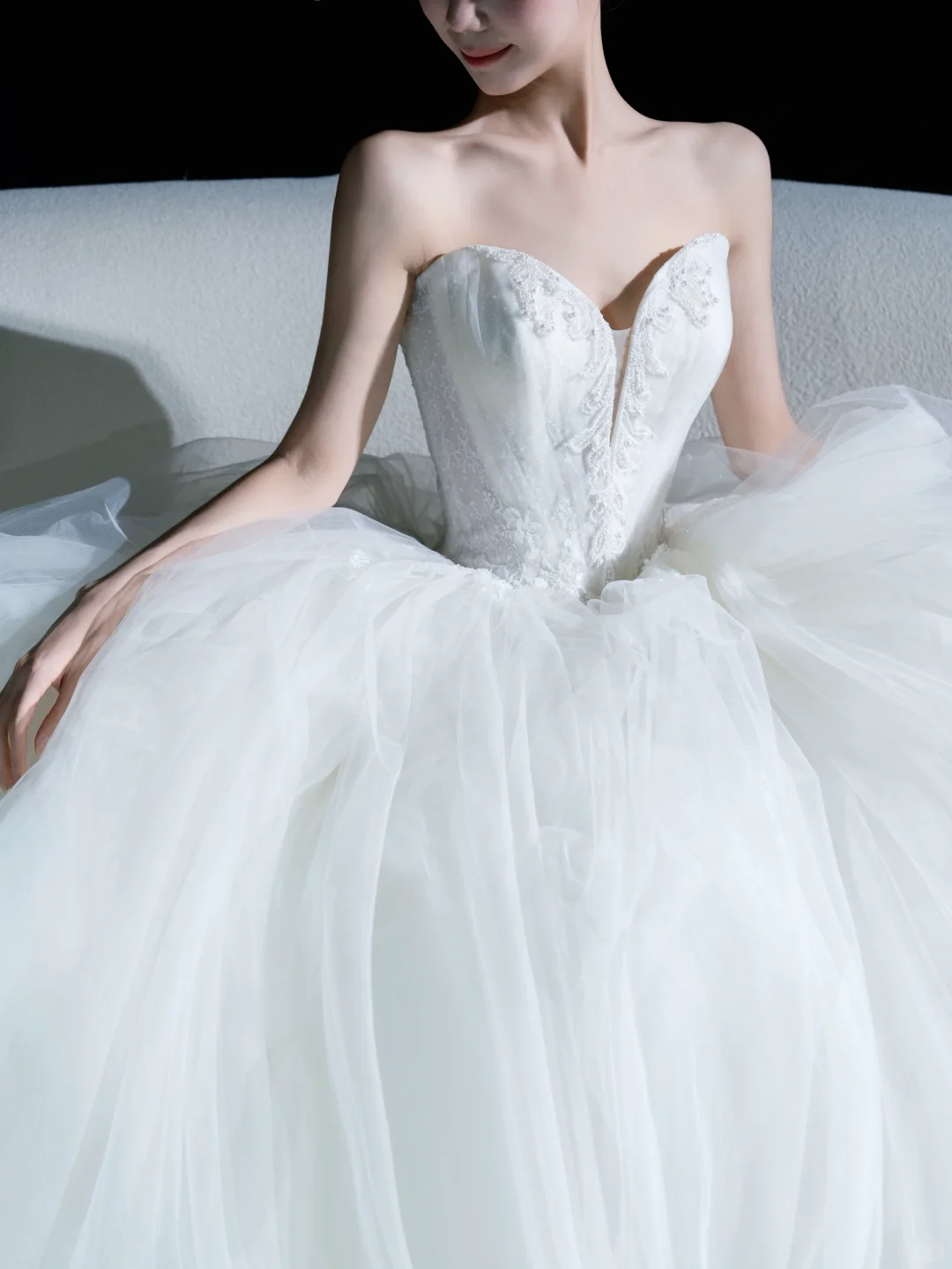 Timeless Ball Gown Strapless Satin Tulle Long Wedding Dresses C4322