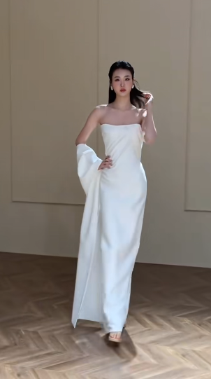 Chic Mermaid Strapless Satin Long Wedding Dresses C4328