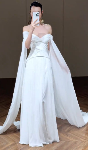 Eelgant A Line Off The Shoulder Chiffon Long Wedding Dresses C4343