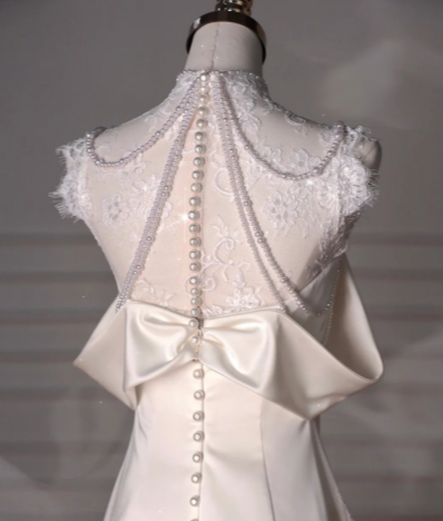 Gorgeous Mermaid Satin Lace Beads Long Wedding Dresses C4372