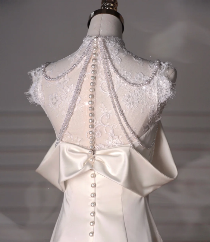 Gorgeous Mermaid Satin Lace Beads Long Wedding Dresses C4372