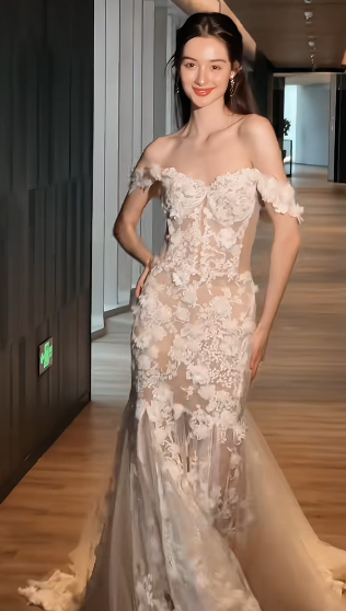 Dreamy Mermaid Off The Shoulder Tulle Lace Applique With Veil Long Wedding Dresses C4375