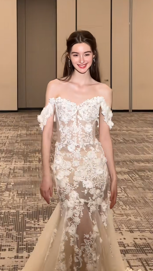 Dreamy Mermaid Off The Shoulder Tulle Lace Applique With Veil Long Wedding Dresses C4375