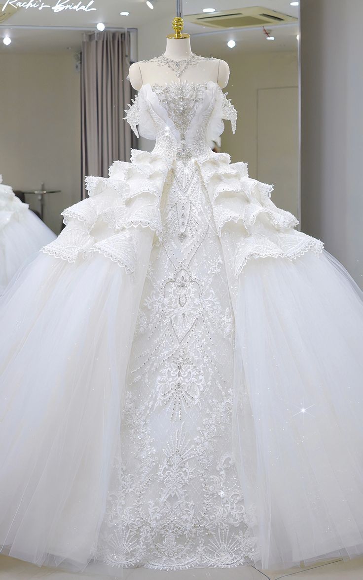 Gorgeous Ball Gown Off The Shoulder Tulle Lace Sequin Beads Long Wedding Dresses C4380