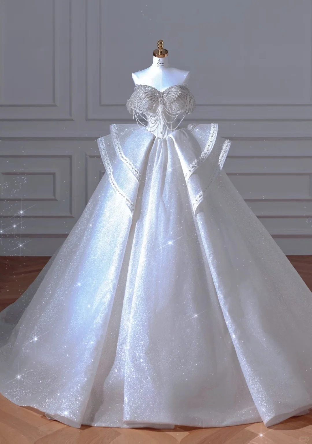 Stunning Ball Gown Strapless Satin Sequin Beads Long Wedding Dresses C4384