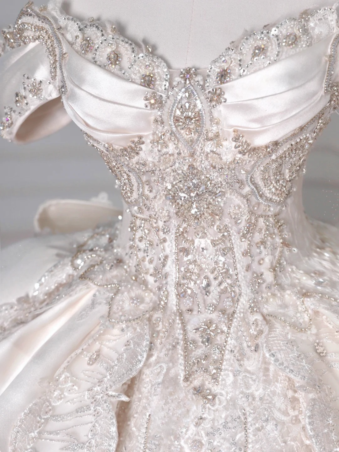 Timeless Ball Gown Off The Shoulder Satin Tulle Lace Sequin Beads Long Wedding Dresses C4388