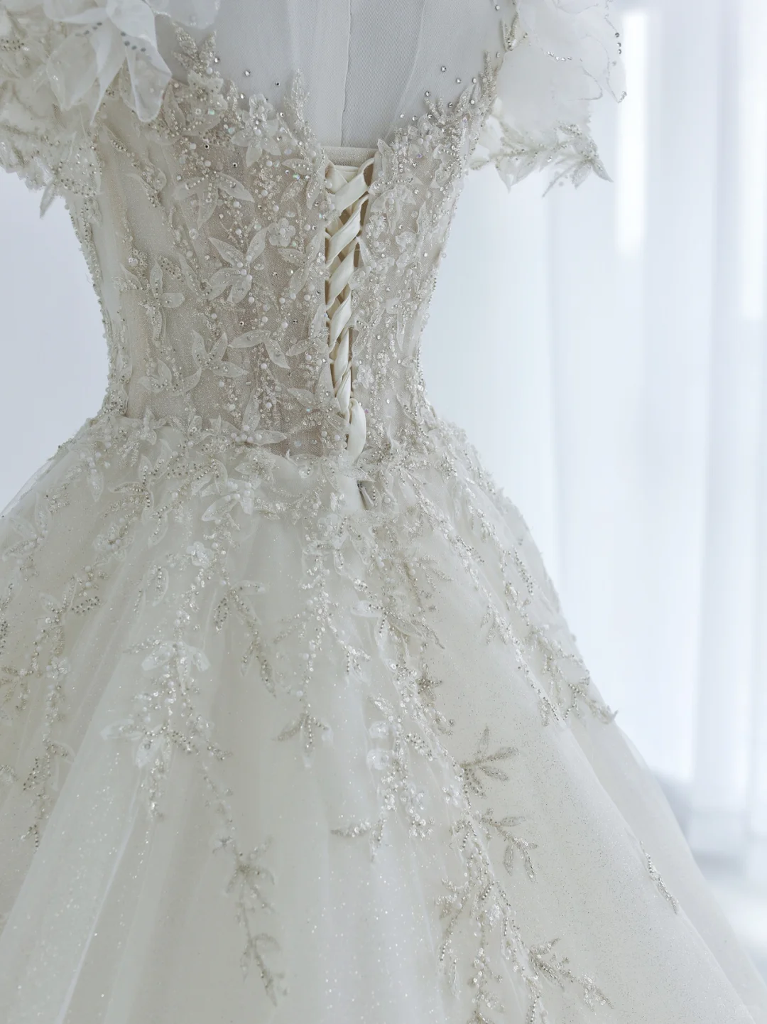 Unique A Line Tulle Sequin Beads Applique Short Sleeves Long Wedding Dresses C4389