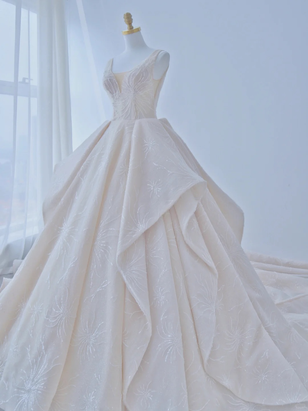 Elegant Ball Gown Satin Sequin Backless Long Wedding Dresses C4390