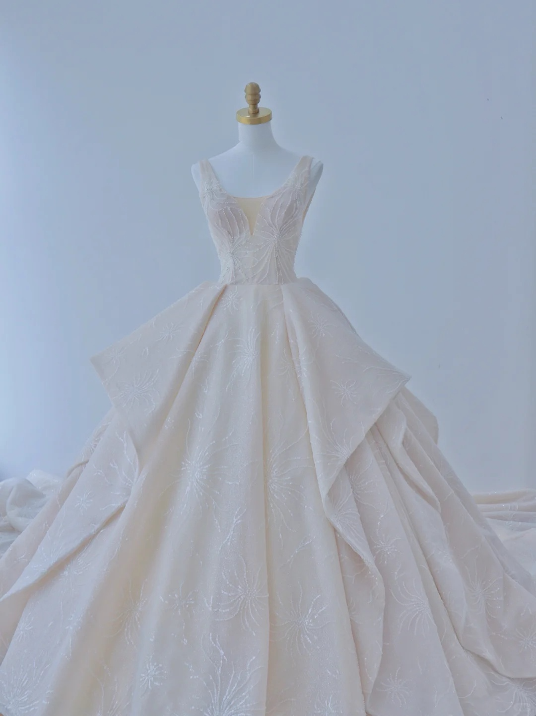 Elegant Ball Gown Satin Sequin Backless Long Wedding Dresses C4390