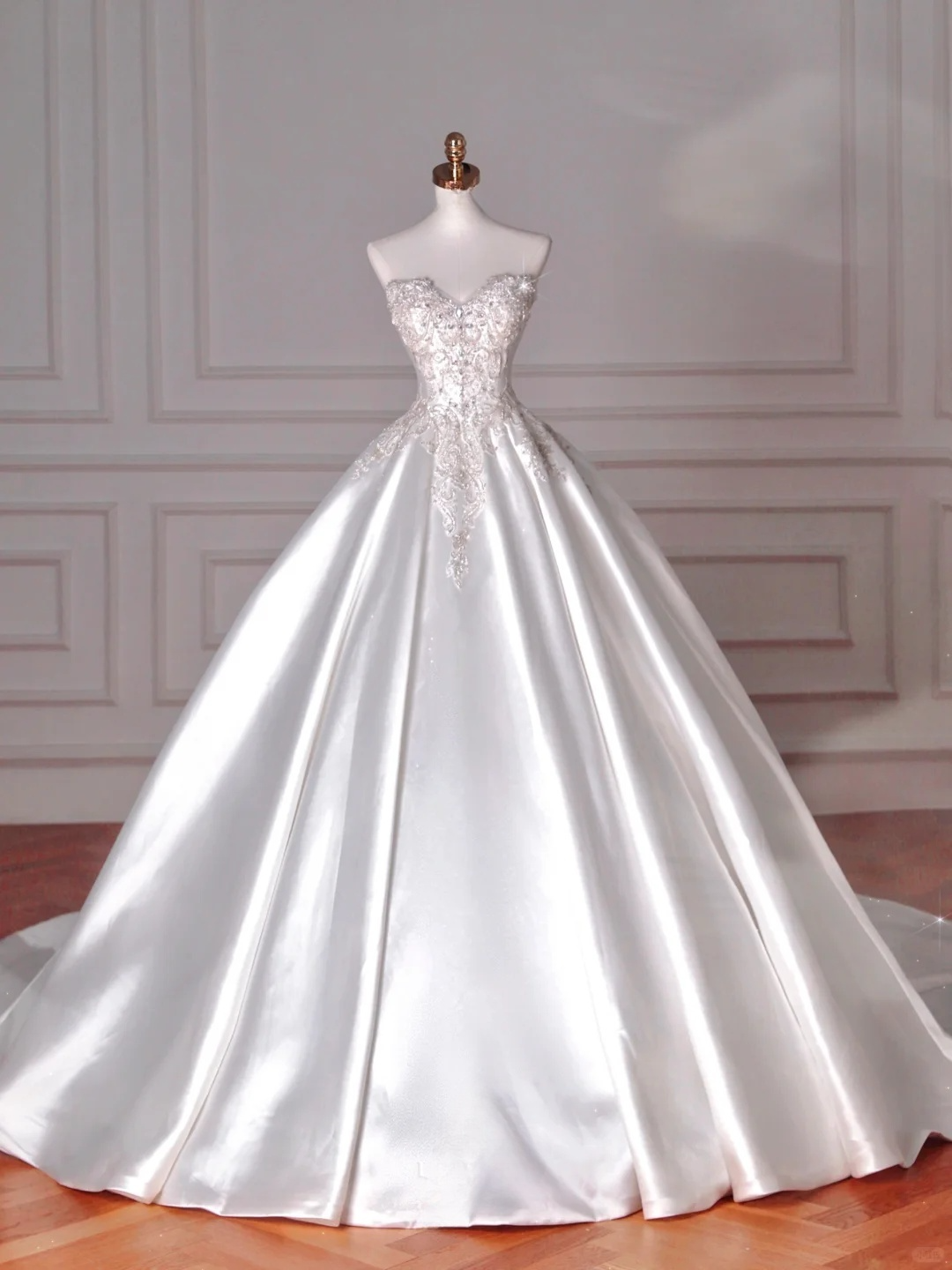 Dreamy Ball Gown Strapless Satin Sequin Beads Long Wedding Dresses C4393