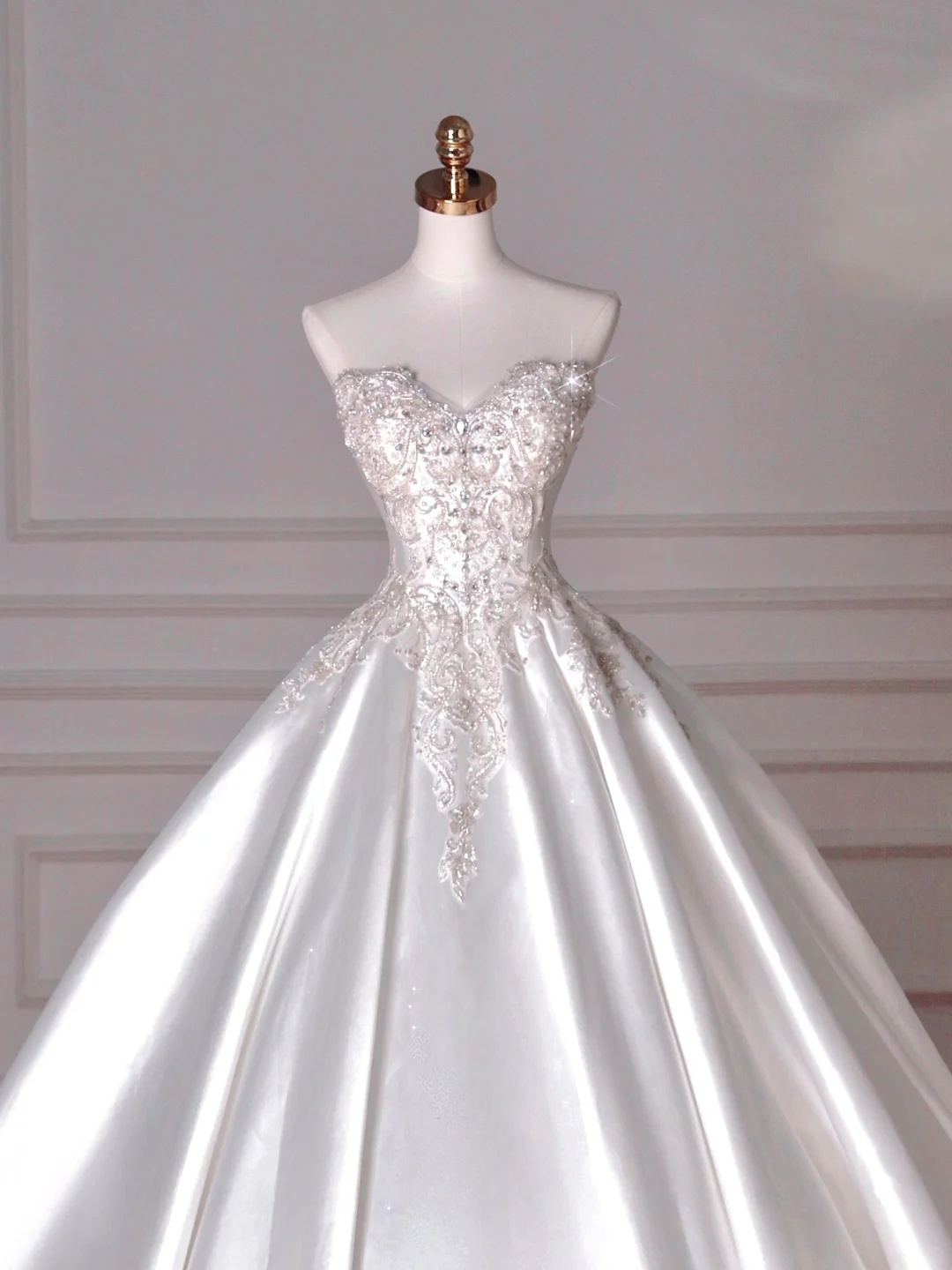 Dreamy Ball Gown Strapless Satin Sequin Beads Long Wedding Dresses C4393