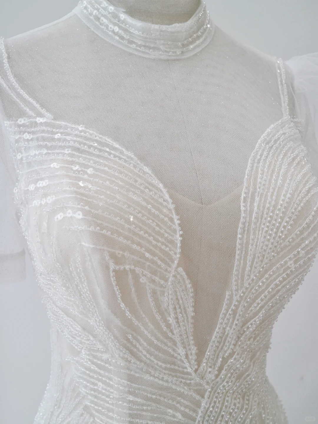 Princess A Line Tulle Sequin Blackless Short Sleeves Long Wedding Dresses C4400