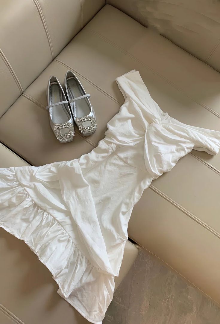 Sweet A Line Off The Shoulder Satin Short Homecoming Dress 16th Birthday Outfits C4409