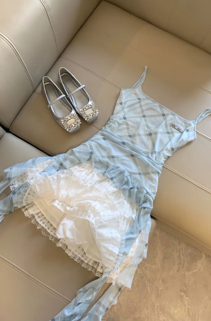 Chic A Line Spaghetti Straps Chiffon Lace Short Homecoming Dress 16th Birthday Outfits C4411