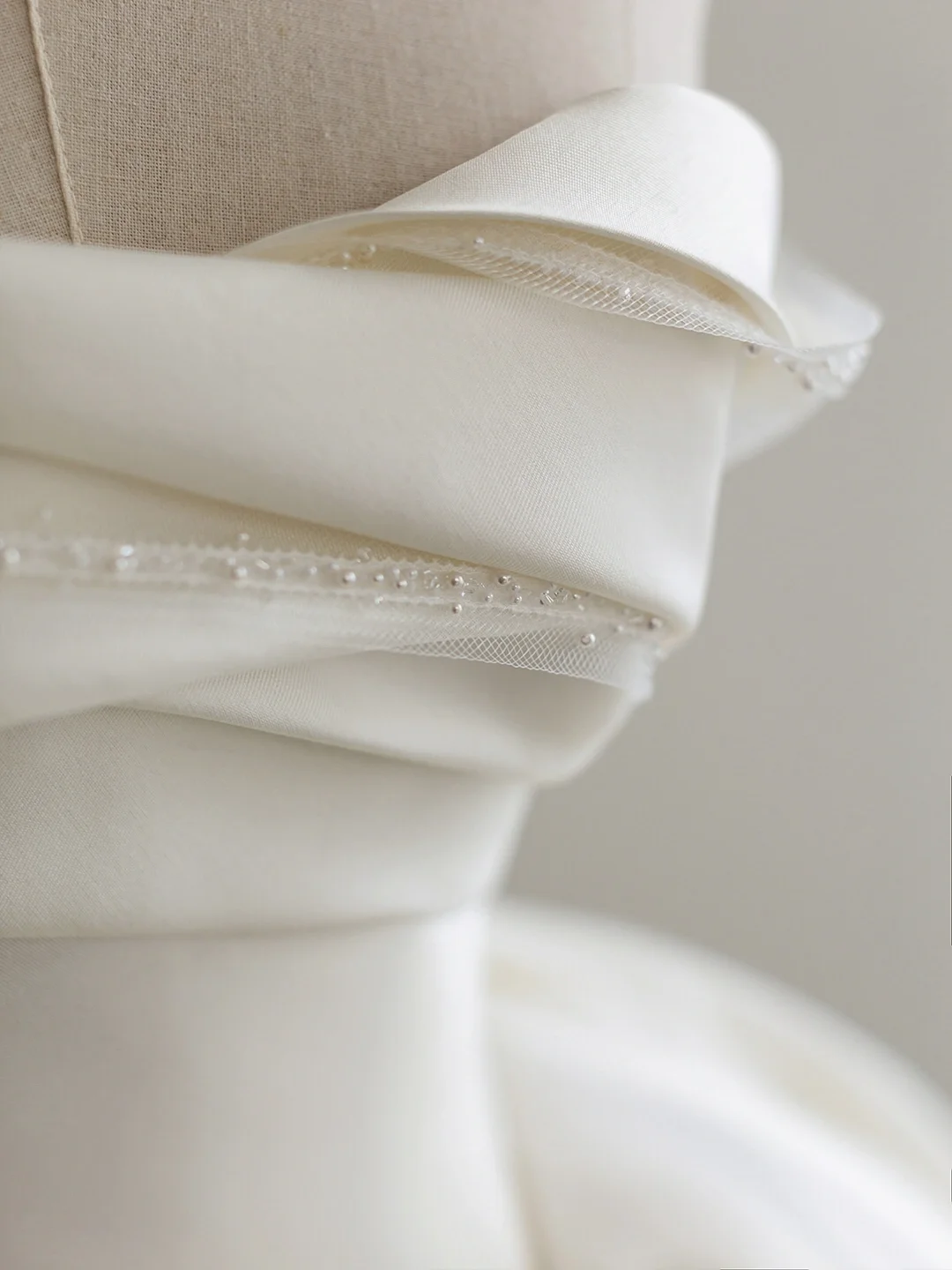 Timeless Ball Gown Strapless Satin Tulle Beads Long Wedding Dresses C4429