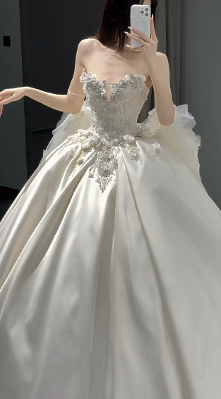 Timeless Ball Gown Strapless Satin Sequin Beads With Veil Long Wedding Dresses C4443