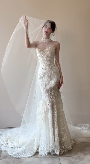 Stunning Mermaid Strapless Tulle Lace Beads With Veil Long Wedding Dresses C4469