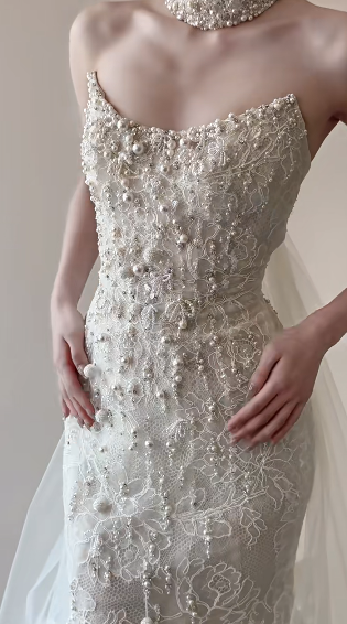 Stunning Mermaid Strapless Tulle Lace Beads With Veil Long Wedding Dresses C4469