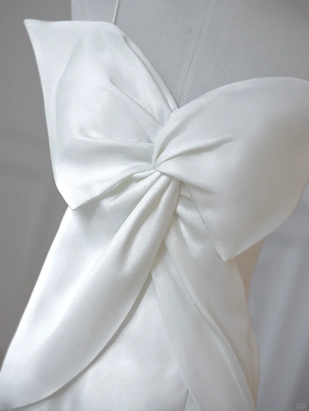 Unique Mermaid One Shoulder Strap Satin Long Wedding Dresses C4511