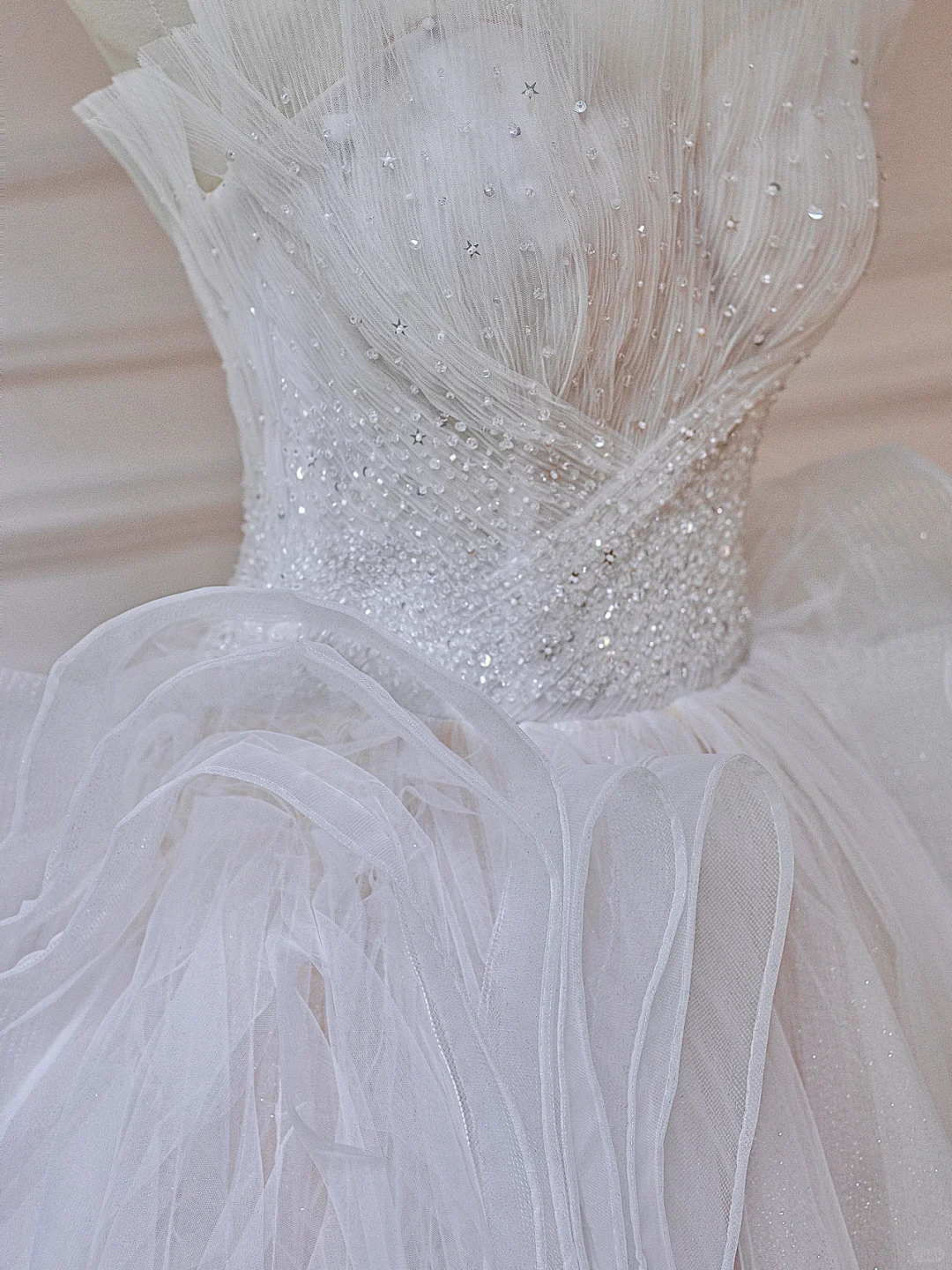 Princess Ball Gown Strapless Tulle Beads Long Wedding Dresses C4512