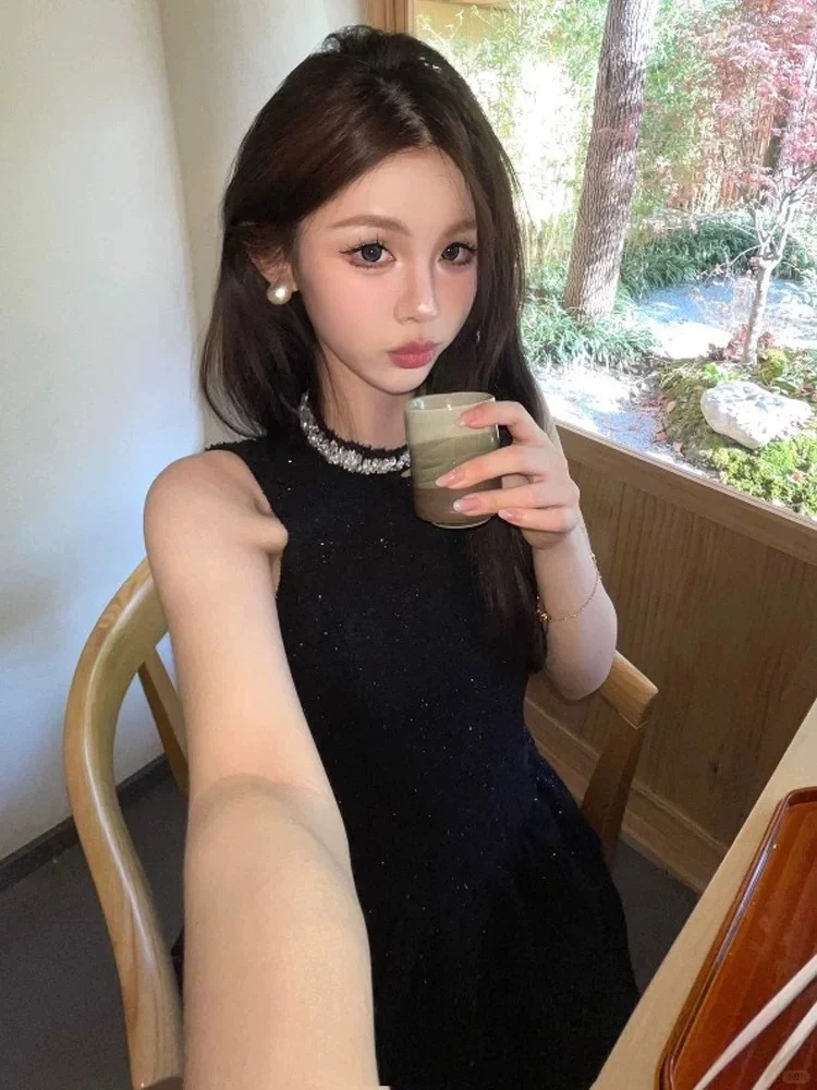 Sweet 16th Black A Line Halter Satin Sequin Short Homecoming Dress Birthday Outfits C4543