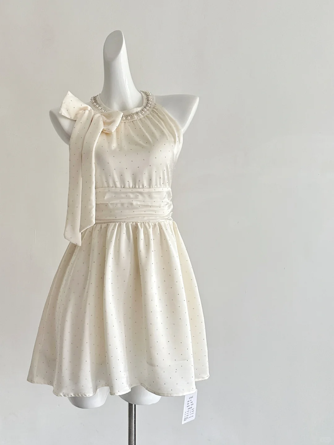 Pretty 19th A Line Halter Satin Beads Short Homecoming Dress Birthday Outfits C4585