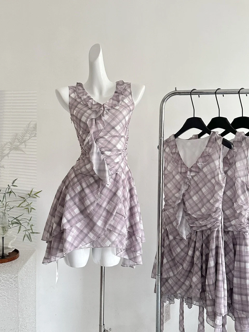 Unique 18th A Line V Neck Chiffon Ruffles Short Homecoming Dress Birthday Outfits C4589