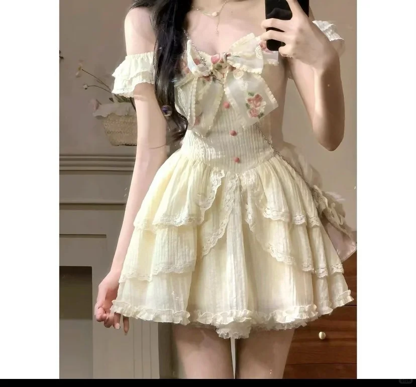 Chic A Line Off The Shoulder Satin Lace Short Homecoming Dress 17th Birthday Outfits C4614