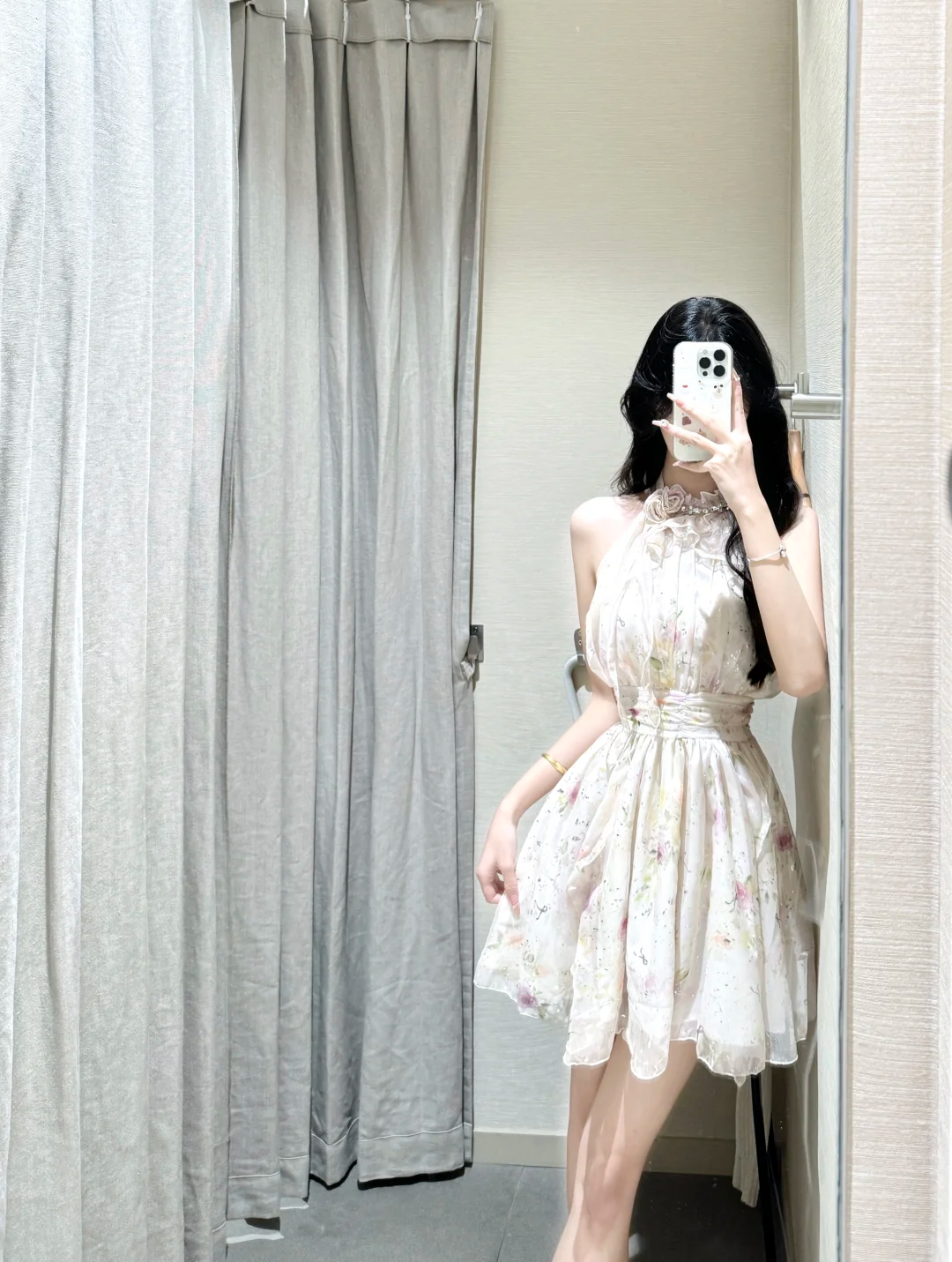 Classy A Line Halter Satin Short Homecoming Dress 20th Birthday Outfits C4692