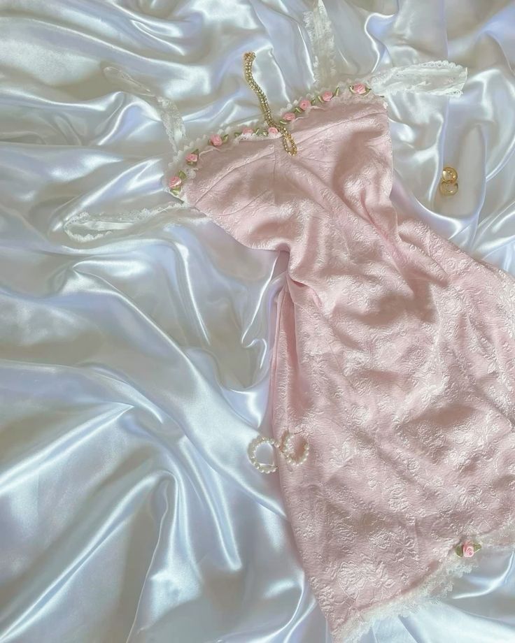 Sweet Pink A Line Spaghetti Straps Satin Lace Short Homecoming Dress 16th Birthday Outfits C4708