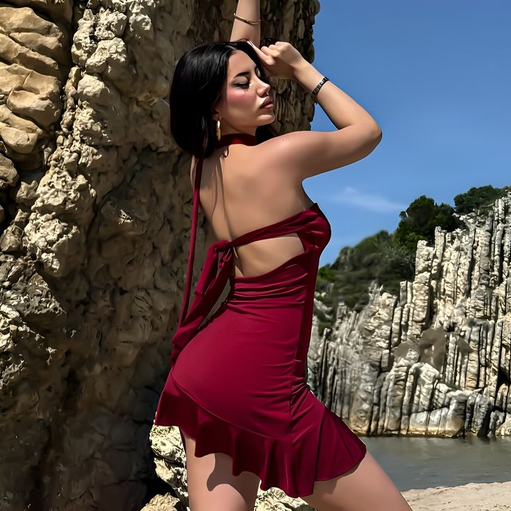 Classy A Line Halter Burgundy Satin Backless Short Homecoming Dress 17th Birthday Outfits C4743