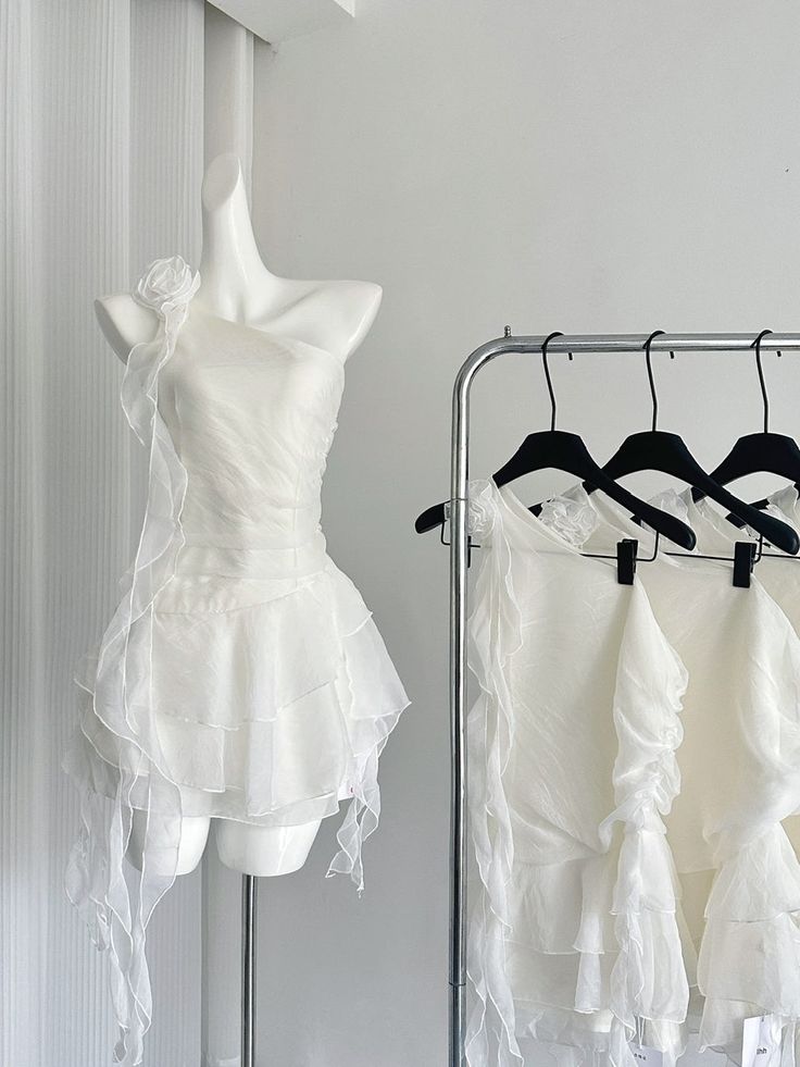 White A Line One Shoulder Chiffon Ruffles Short Homecoming Dress 16th Birthday Outfits C4745