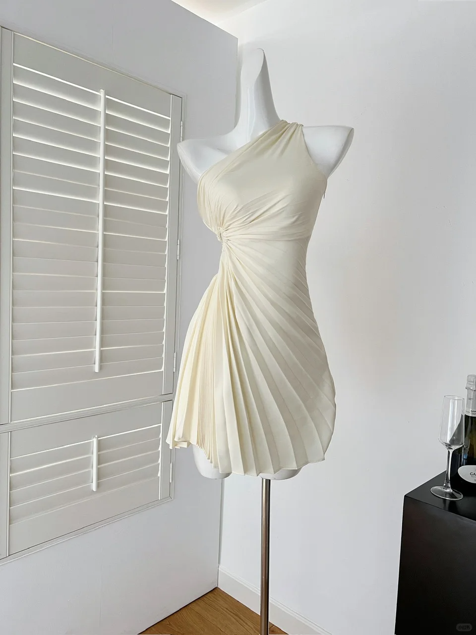 Unique A Line One Shoulder Satin Pleated Short Homecoming Dress 19th Birthday Outfits C4763