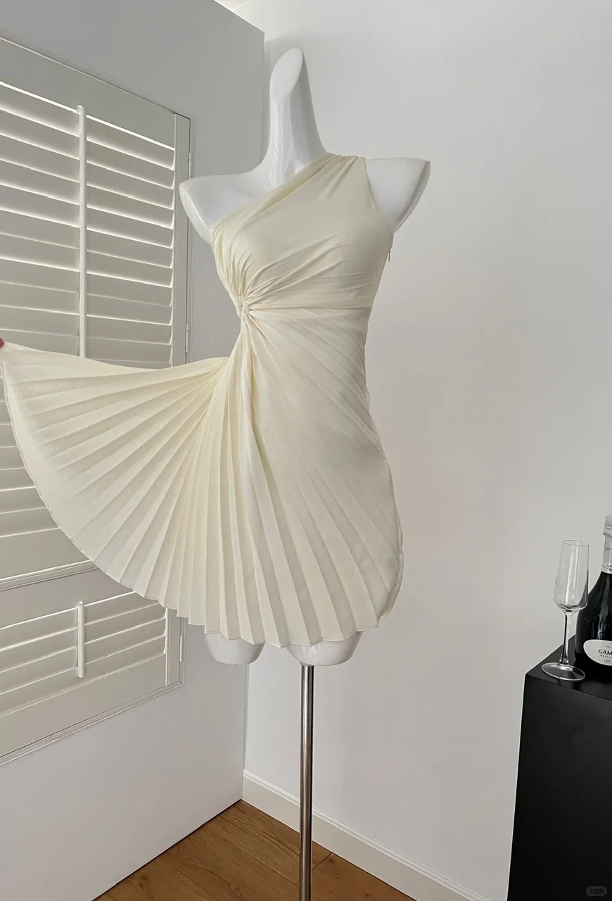 Unique A Line One Shoulder Satin Pleated Short Homecoming Dress 19th Birthday Outfits C4763