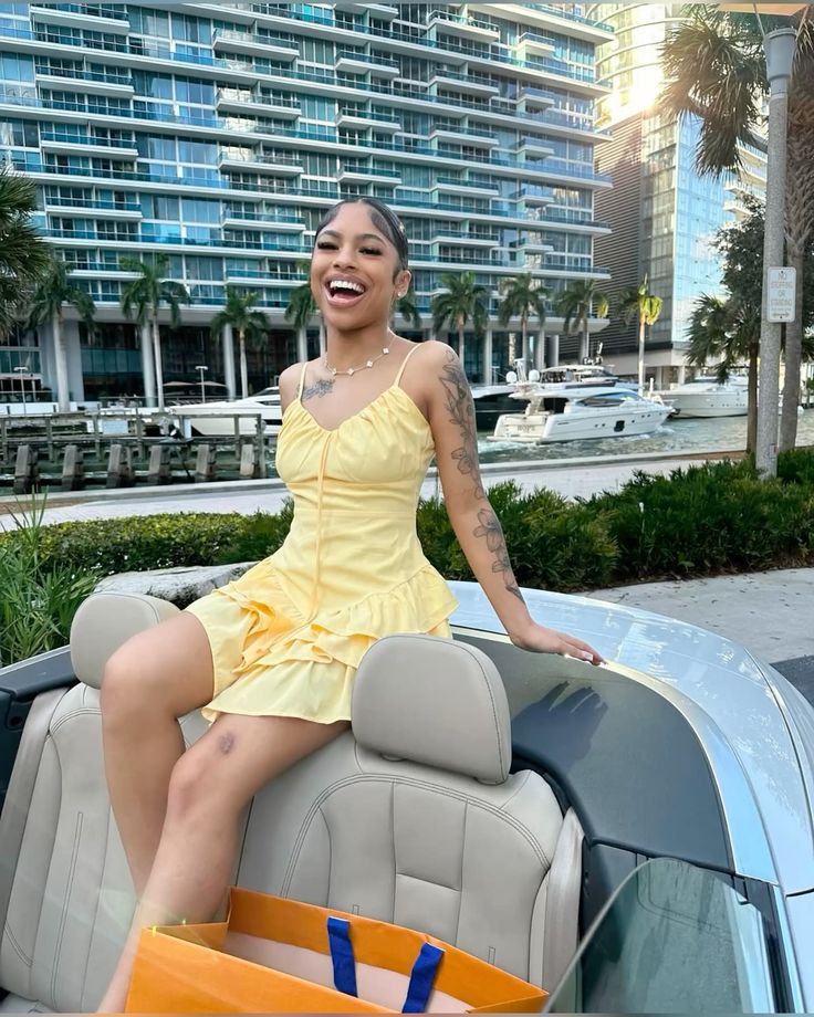 Pastel Yellow A Line Spaghetti Straps Satin Short Homecoming Dress 19th Birthday Outfits C4809