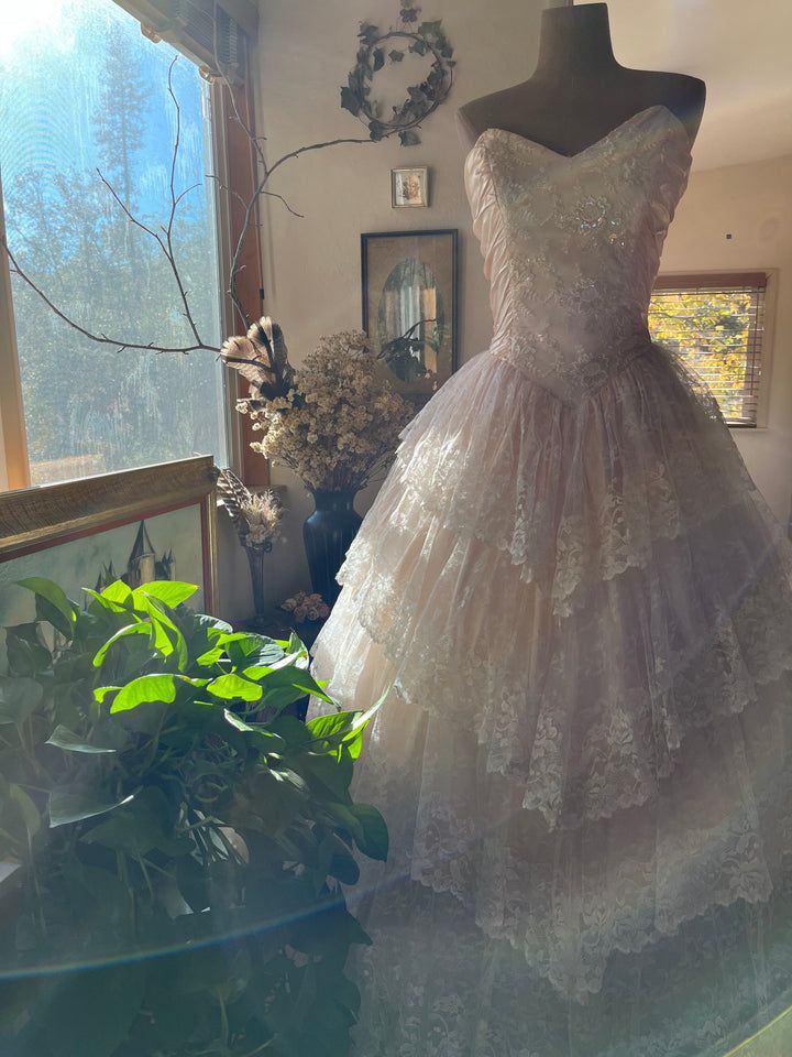 Classy Ball Gown Strapless Satin Lace Tiered Long Prom Dresses Formal Dress C4891