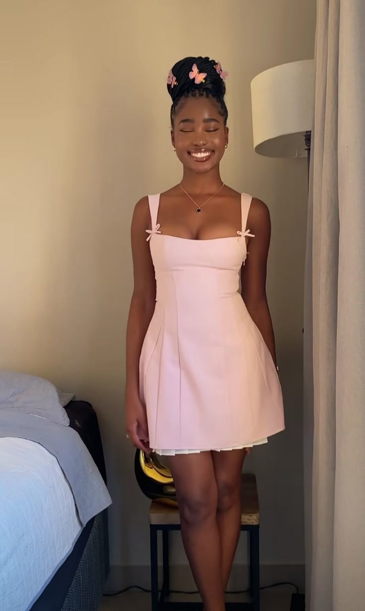 Pink A Line Spaghetti Straps Satin Short Homecoming Dress 19th Birthday Outfits C4916