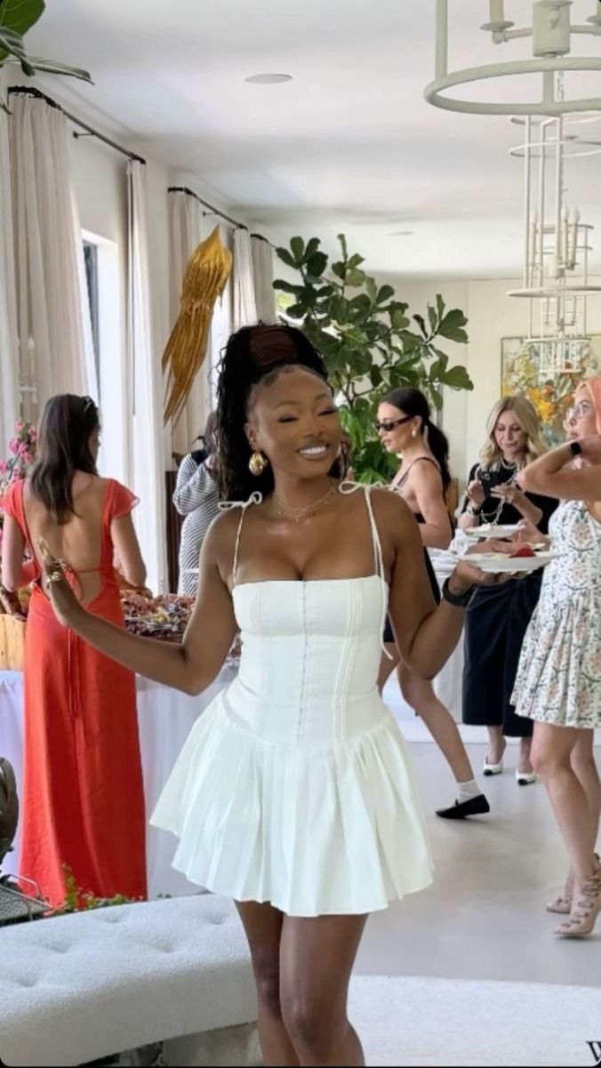 White A Line Spaghetti Straps Satin Short Homecoming Dress 20th Birthday Outfits C4954