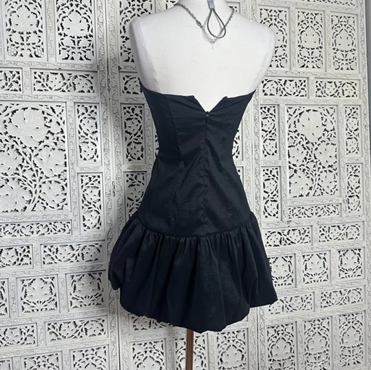 Unique A Line Strapless Black Satin Short Homecoming Dress 17th Birthday Outfits C5078
